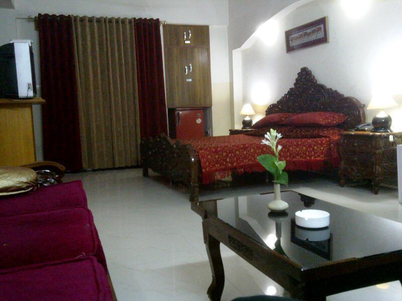 Aravali Clarks Inn 阿尔瓦尔 外观 照片